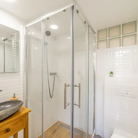 Paulay Boutique Residences Downtown