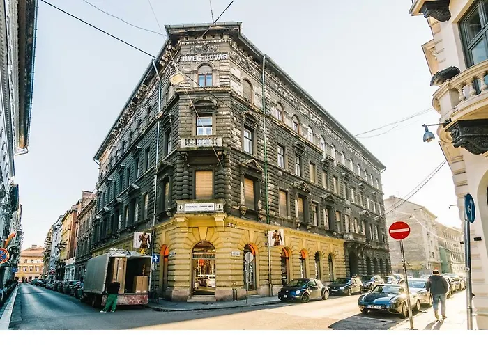 Paulay Boutique Residences Downtown * بودابست